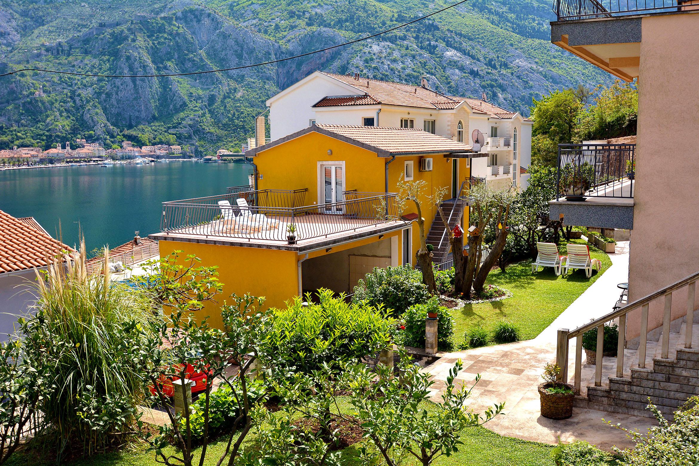 Apartments Andrija Kotor Buitenkant foto